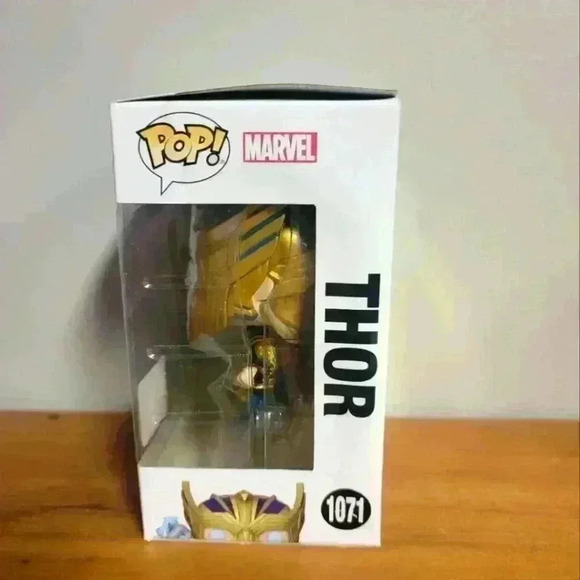 Funko pop 1071 thor love and thunder - Picture 3 of 6
